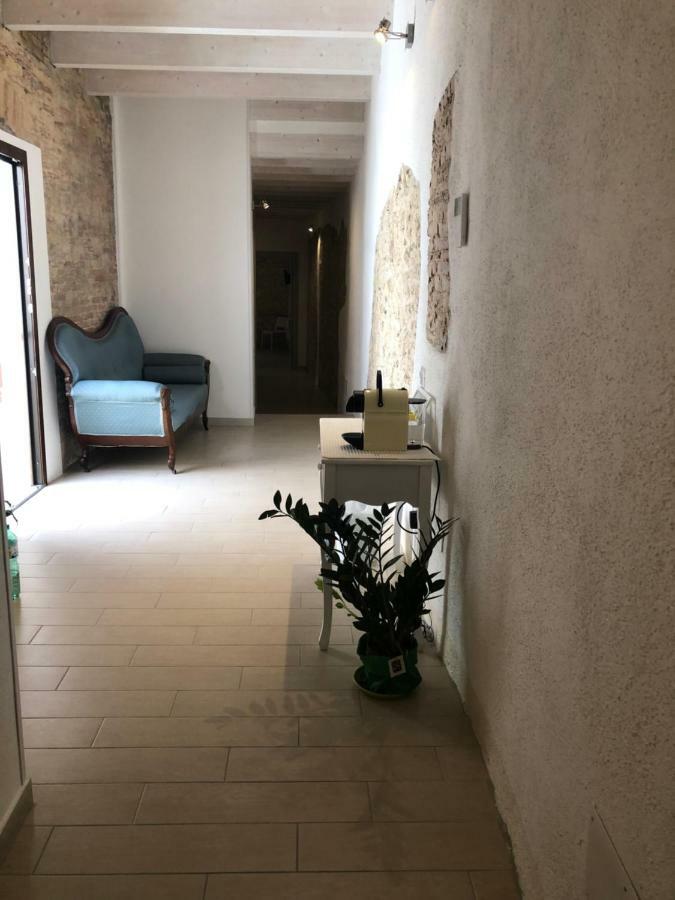 Al Corso Bed & Breakfast Cagliari Dış mekan fotoğraf